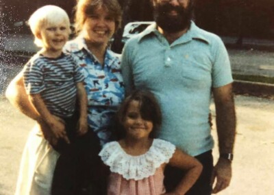 Virginia & family (1983)